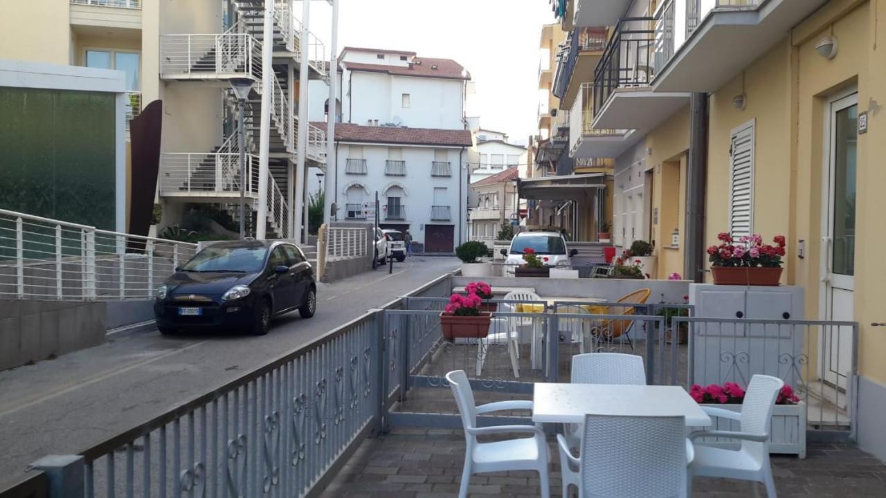Beachhome Gabicce Mare Exterior photo